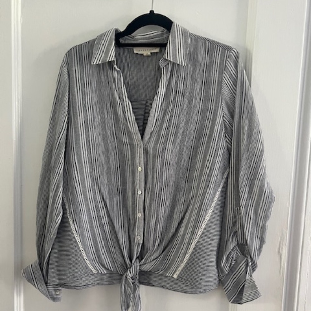 Lovestitch Tie Front Button Top